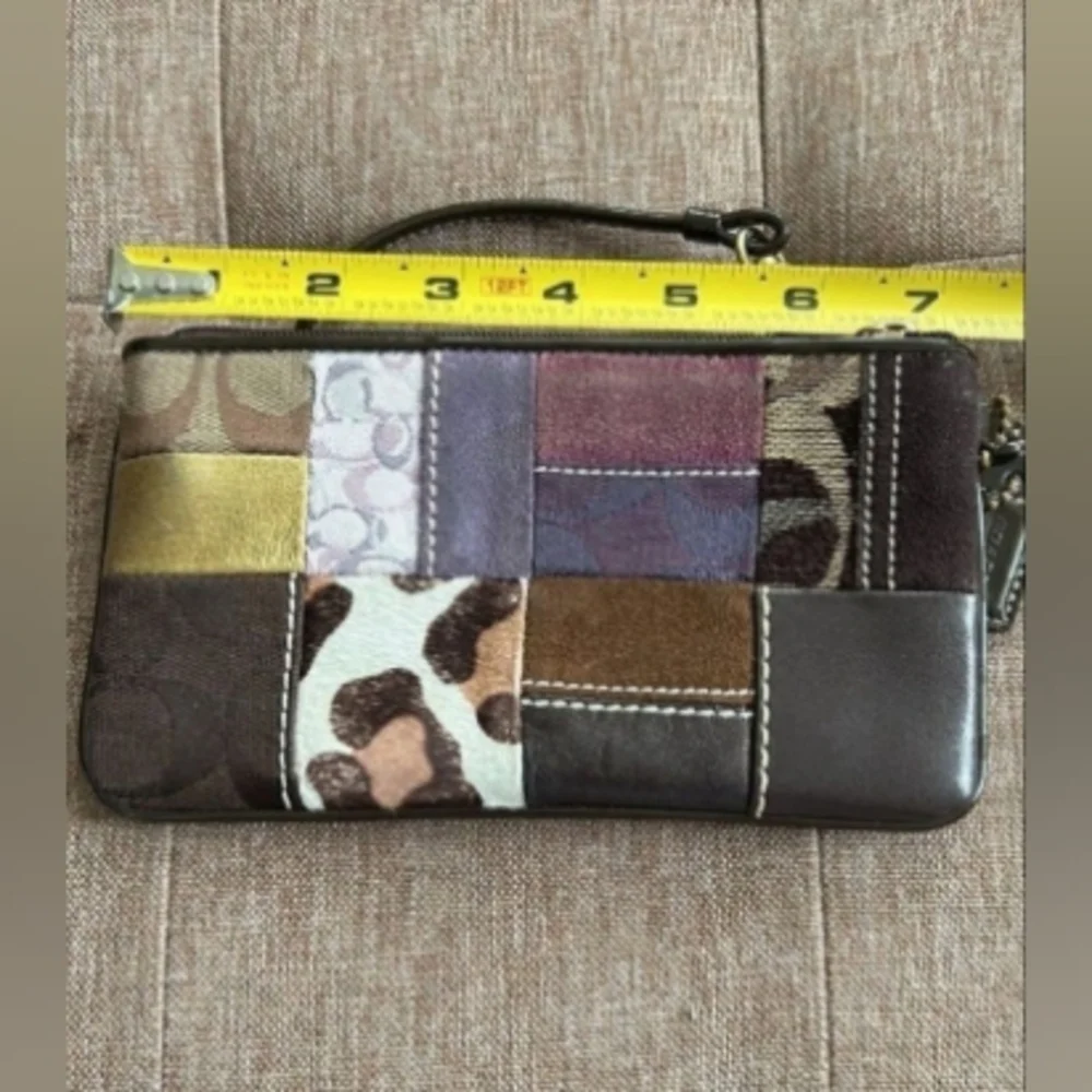 Authentic Coach Patchwork Wristlet - Picture 3 of 5